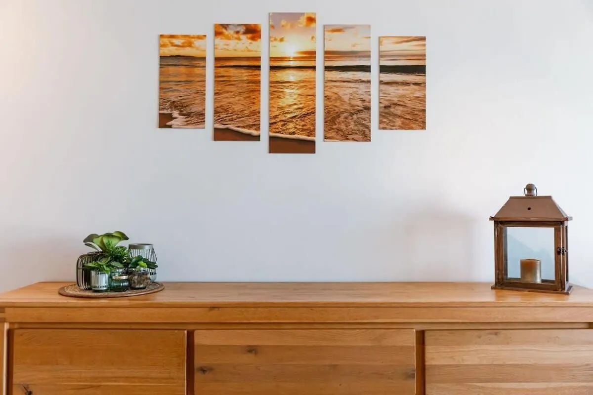 Huswell - Beachfront Apartment In Zeebrugge Belgium
